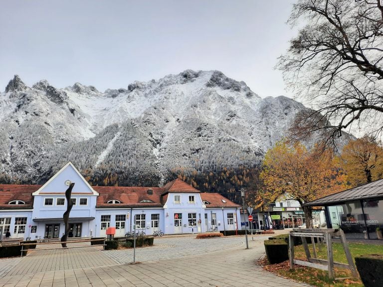 Wettersturz in den Alpen: "Vom Sp&auml;tsommer in den Fr&uuml;hwinter" - Kaltfront bringt ersten Schnee f&uuml;r die Berge