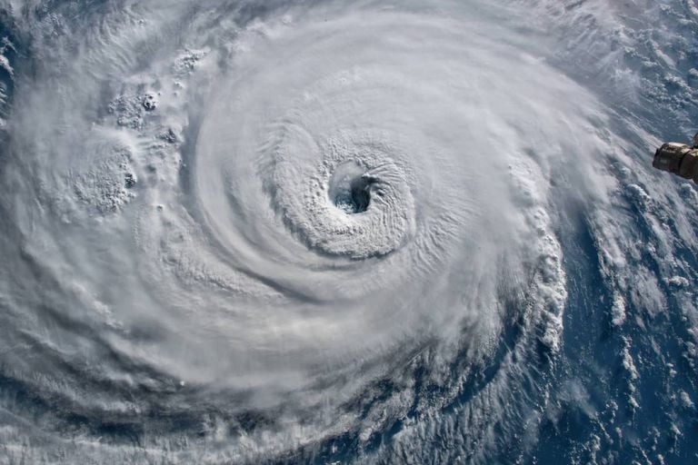 Qué puede suponer el calentamiento del Atlántico tropical para la temporada  de huracanes de 2024?