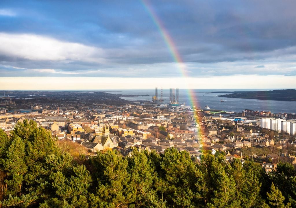 Which city is the cleanest in the UK?