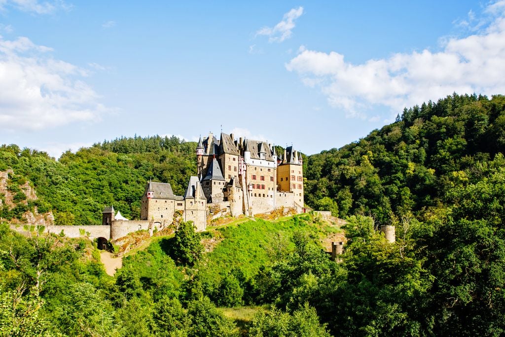Burg Eltz Majestätisch: Die Burg Eltz sicherte sich den ersten Platz. Foto: Irina Schmidt/Adobe Stock