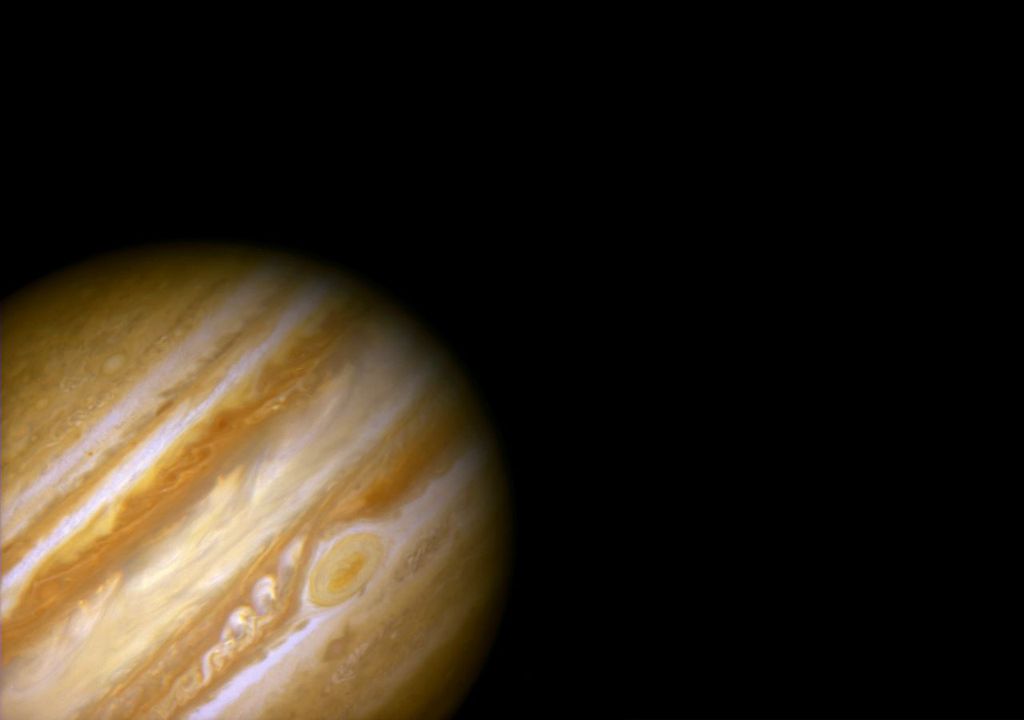 Winds speeding up in Jupiter’s Great Red Spot