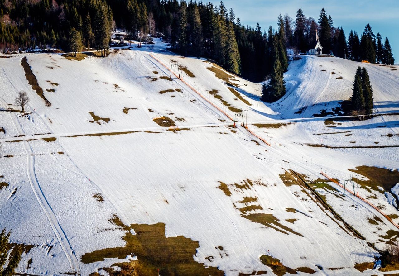 Winter Is Coming West: Snow Drought-Stricken Locations Could See Heavy ...
