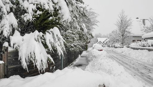 Winter-Schock droht: 45 Zentimeter Schnee, Strommasten knicken, Dauerfrost bis Silvester &ndash; wie im Eiswinter 2010