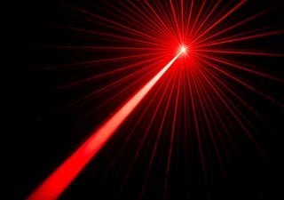 Wissenschaftler der Stanford University entwickeln den leistungsstärksten Röntgenlaser der Welt - 10.000 mal heller