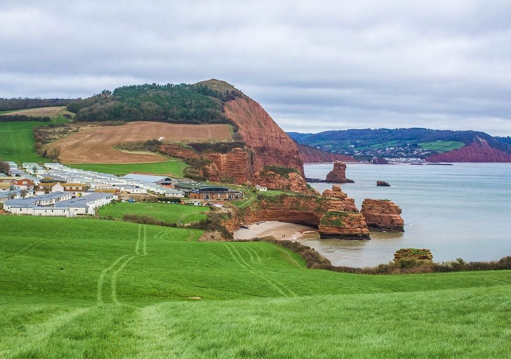 Rochas do Devoniano Médio expostas na costa de Devon-Somerset