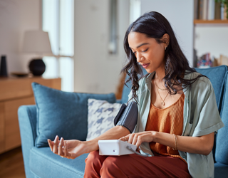 ¿Y si ya tienes hipertensión y no lo sabes? Nuevas guías cambian los rangos de presión arterial