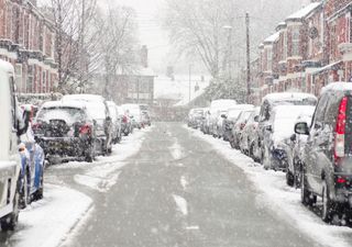 Yellow warning of snow issued as UK's wintry weather persists