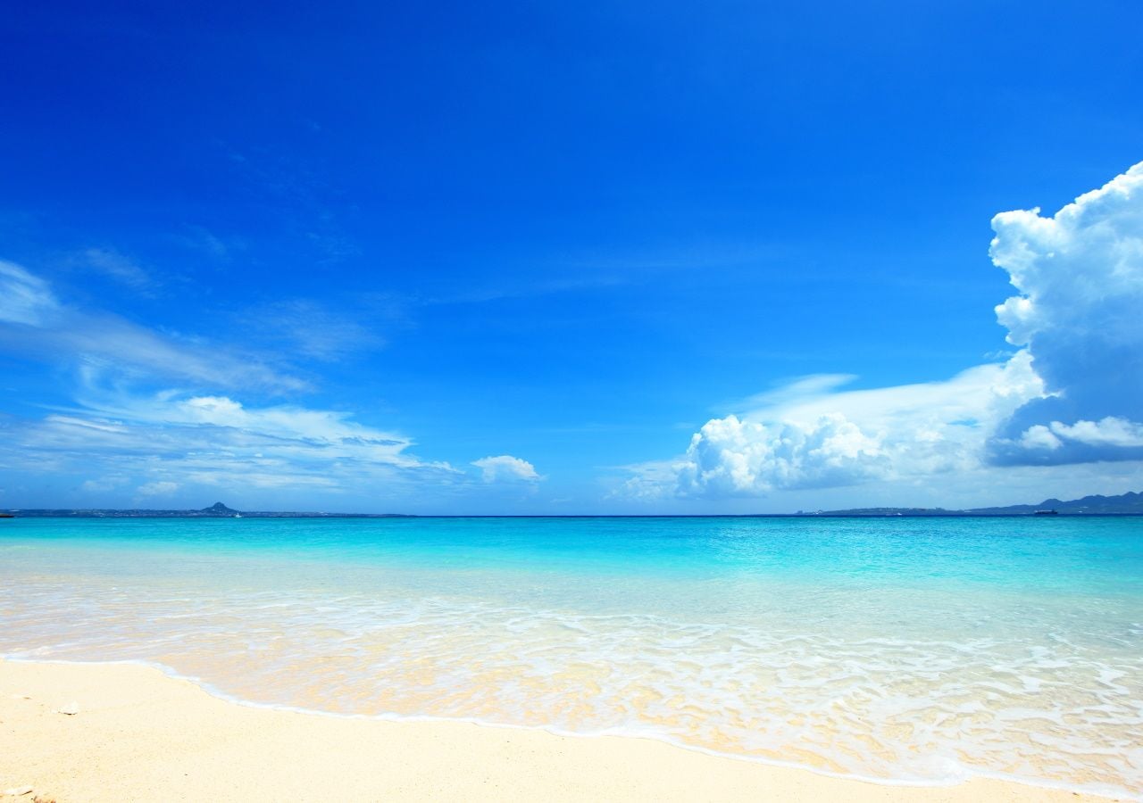La brisa marina refresca a los pobladores de la Península de Yucatán