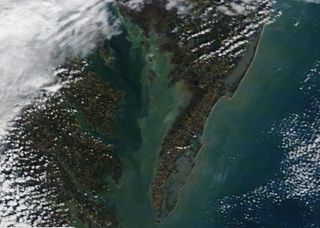 Zonas inundadas por Sandy vistas desde satélite