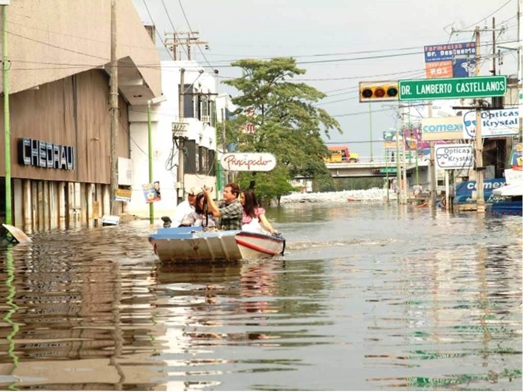 Del 28 de octubre al 1 de noviembre de 2007 se acumularon 1163.7 mm en Tabasco. Fotografía: Gobierno Federal