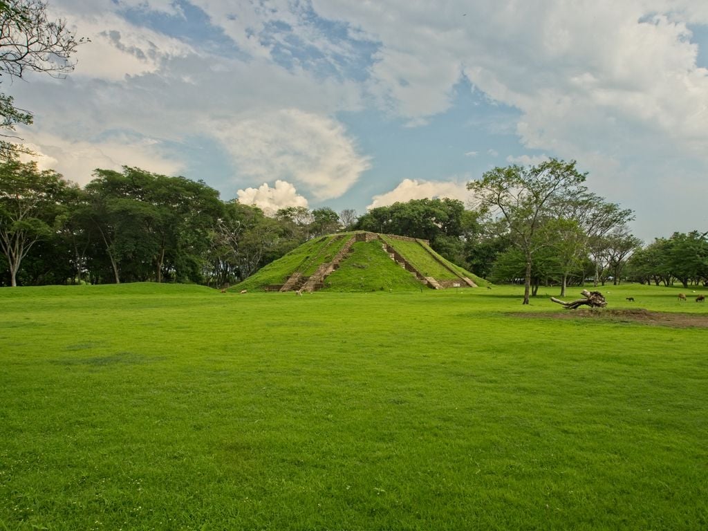 Cihuatán war zwischen 950 und 1200 eine bedeutende Stadt. Foto: Aaron Perkinson /Adobe Stock