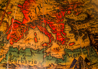 Zwischen Arktis und &Auml;tna: Europas gr&ouml;&szlig;te Inseln als B&uuml;hnen von Macht, Mythen und Identit&auml;t