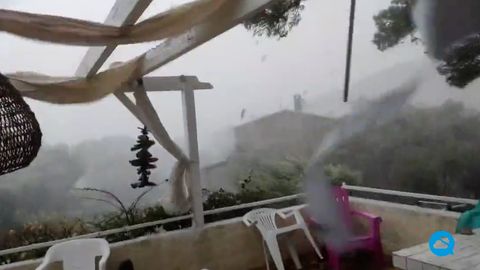 Una devastadora tormenta causa el caos en Córcega, Francia