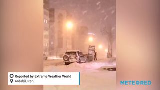 Zeer heftige sneeuwval in het noorden van Iran