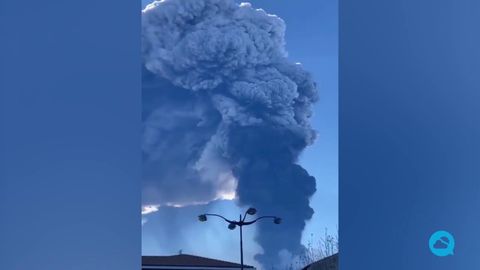 Nouvelle éruption de l'Etna, sur l'île de Sicile