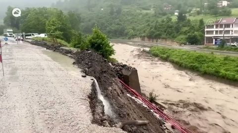 Inundações espetaculares em Samsun, Turquia.
