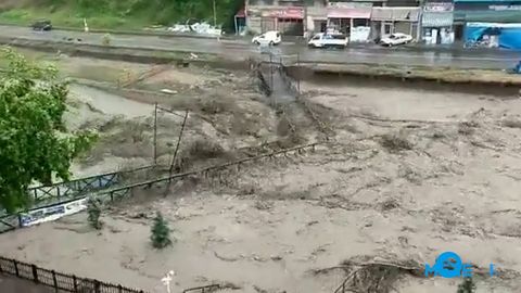 Las lluvias torrenciales provocan el caos en Inebolu, Turquía