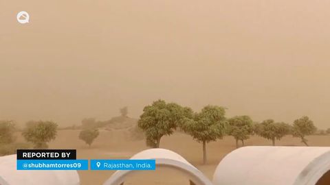 Terrível tempestade de areia em Rajasthan, Índia