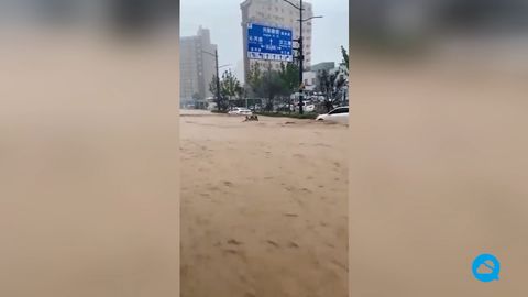 impresionantes lluvias en China provocan graves inundaciones
