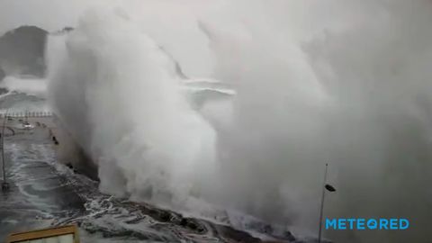 Espectacular temporal marítimo en el golfo de Vizcaya