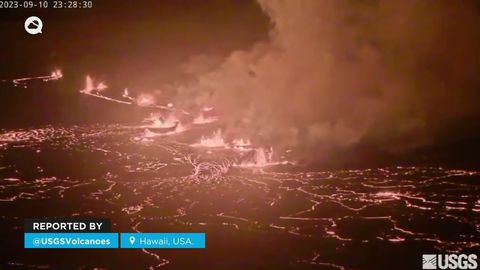 Impressionanti immagini della nuova eruzione del vulcano Kilauea, Hawaii (USA)