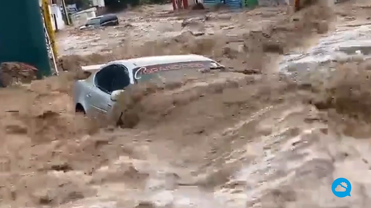 Graves inundaciones en el estado de Sonora, México