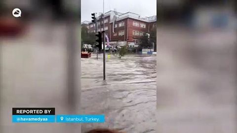Katastrophale Überschwemmungen in Istanbul, Türkei