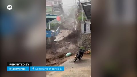 Terribles inundaciones súbitas en Semarang, Indonesia