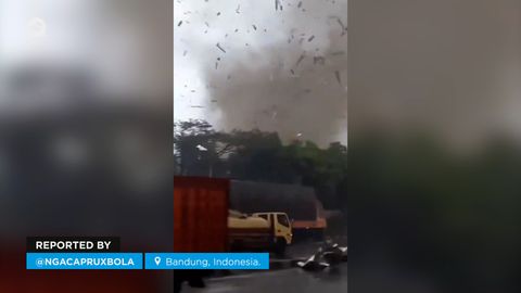 Un tornado causa estragos en Bandung, Indonesia