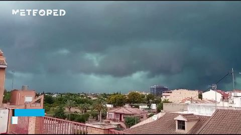 Una supercélula deja inundaciones y vientos huracanados en la Región de Murcia, España