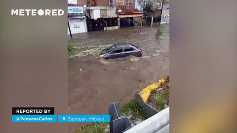 Las fuertes lluvias causan estragos en Zapopan, México