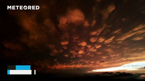 Espectaculares nubes mammatus al atardecer en Shandong, China
