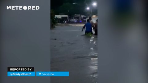 Las lluvias torrenciales causan graves inundaciones en Valverde, República Dominicana