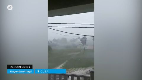 El Huracán Rafael deja lluvias torrenciales y vientos extremos en Cuba