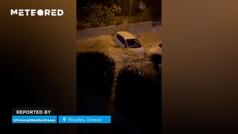 Lluvias torrenciales y grandes nevadas provocan numerosos problemas en Grecia