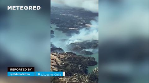 Devastador incendio forestal en la comunidad de Litueche, Chile