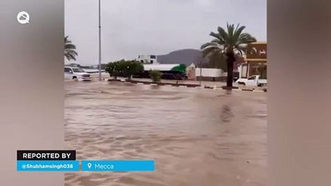 Las lluvias torrenciales provocan graves inundaciones en La Meca, Arabia Saudita