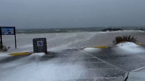 Intensas nevadas en las playas de Pensacola, Florida (USA)