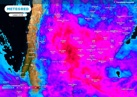 Persisten las tormentas fuertes en el centro y la ola de calor en el norte de Argentina