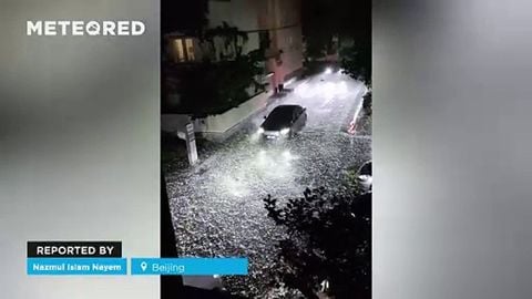 ¡Una catastrófica granizada causa grandes daños en Beijing, China! Los daños materiales son muy importantes