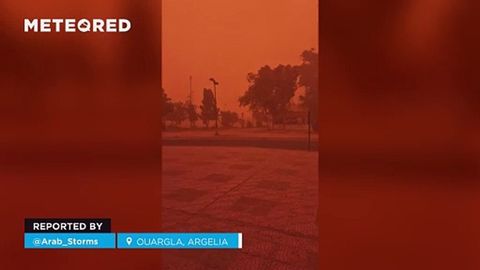 ¡Una tormenta de arena masiva deja estampas marcianas en Argelia! El impresionante fenómeno se registró en la provincia de Ouargla.