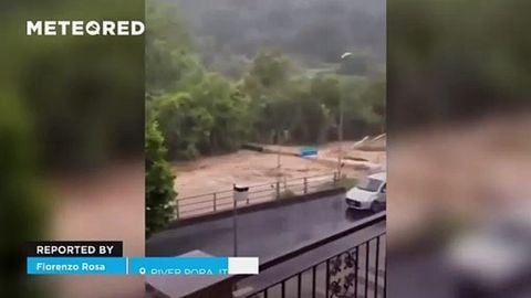 ¡Fuertes inundaciones en Finalbogo, Italia! Este fenómeno fue provocado por el desbordamiento del río Pora.