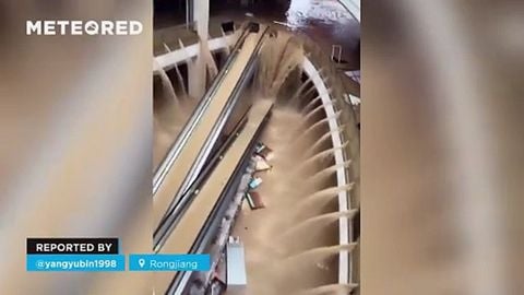 ¡Lluvias catastróficas en Guizhou, China! Se registraron más de 255 mm en 24 horas, causando graves daños en toda la provincia