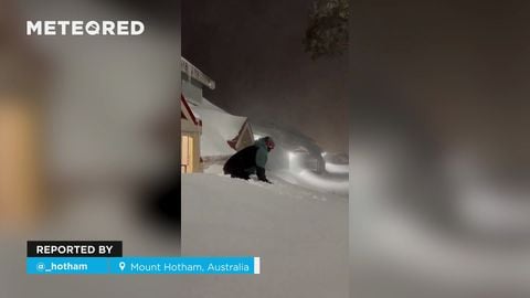 ¡Una gran tormenta de nieve sepulta edificios en el Monte Hotham, Australia! Se acumularon grandes espesores en muy pocas horas