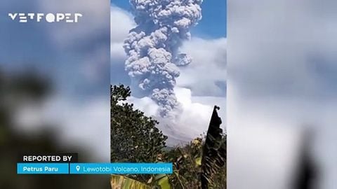 ¡Impresionante erupción del volcán Lewotobi Laki Laki, Indonesia! La columna de humo y ceniza superó los 4 kilómetros