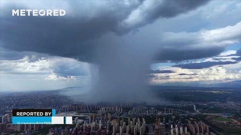 ¡Graban un reventón desde el aire en Shaanxi, China! El fenómeno provocó lluvias y vientos muy fuertes en una zona muy localizada