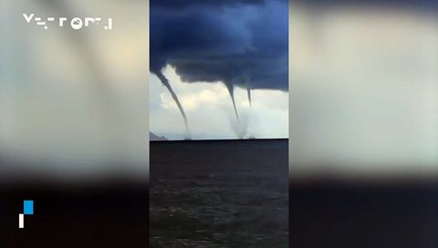 Aparecen tres mangas marinas simultáneas en Giresun, Turquía