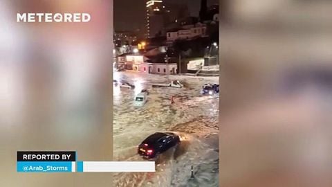 Heftige Regenfälle peitschen Nordalgerien