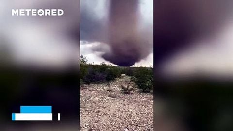 Un espectacular tornado provoca el caos al sur de Ciudad Acuña, México