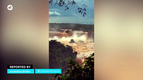 Cierran las Cataratas del Iguazú al aumentar 10 veces el caudal normal